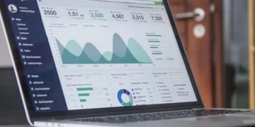 سایت های شرکتی چطور موفق می شوند؟