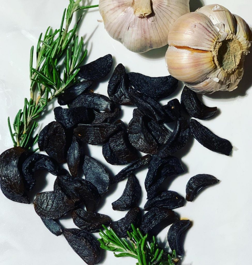 سیر سیاه