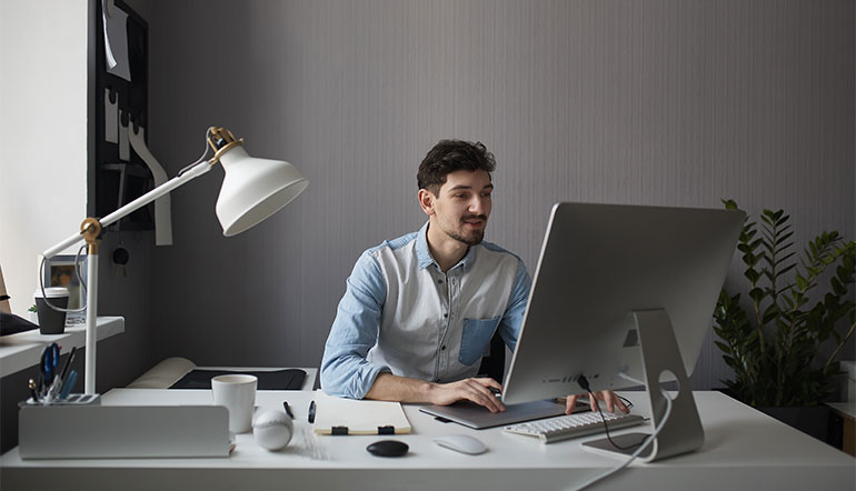 استخدام و کاریابی