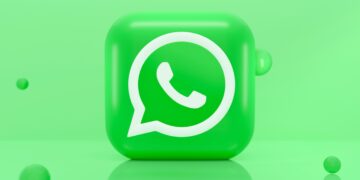 واتس اپ چت ربات های عمومی متصل به این پلتفرم را ممنوع کرده است
