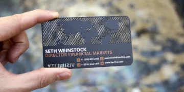 نقش کارت ویزیت فلزی