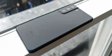 آیا انتشار آپدیت One UI 8 گلکسی S21 FE به معنی چراغ سبز برای One UI 8.5 است؟