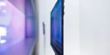 ضخامت گوشی تاشو سه لا Galaxy Z TriFold سامسونگ در حالت بسته باریکتر از Z Fold 4 خواهد بود؟