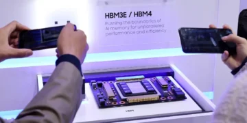 سامسونگ شگفتی‌ساز شد: نسخه سریع‌تر تراشه حافظه HBM4 با ۴۰ درصد سرعت بیشتر در راه است