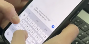 پایان دوران کیبورد؟ نسل آلفا تا سال ۲۰۲۸ فقط با صدا کار خواهد کرد