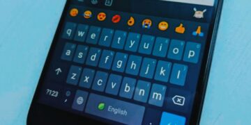 ۳ اپلیکیشن برتر کیبورد اندروید برای گوشیهای شیائومی - دیجینوی