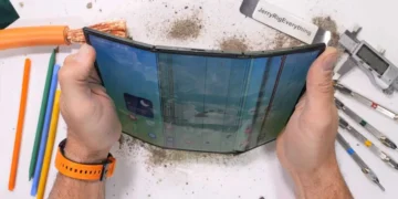 تست مقاومت Galaxy Z TriFold را ببینید: اولین شکست یک گوشی سامسونگ