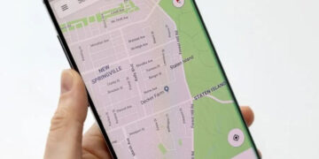 قابلیت تازه «گوگل مپس»؛ محل پارک خودرو را به‌طور خودکار در آیفون ذخیره کنید