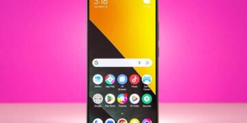 پوکو M8 پرو با شارژ ۱۰۰ واتی و باتری غول‌پیکر در راه است