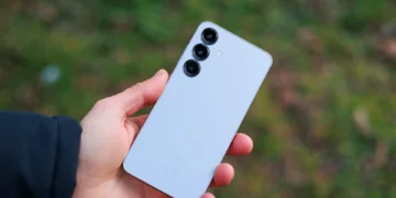 چرا گلکسی S26 و S26 پلاس از همین حالا بدترین پرچمدارهای اندرویدی سال ۲۰۲۶ خواهند بود؟