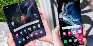 گوشی‌های تاشو سامسونگ یا سری اولترا؟ انتخاب دشوار بین نوآوری و کارایی
